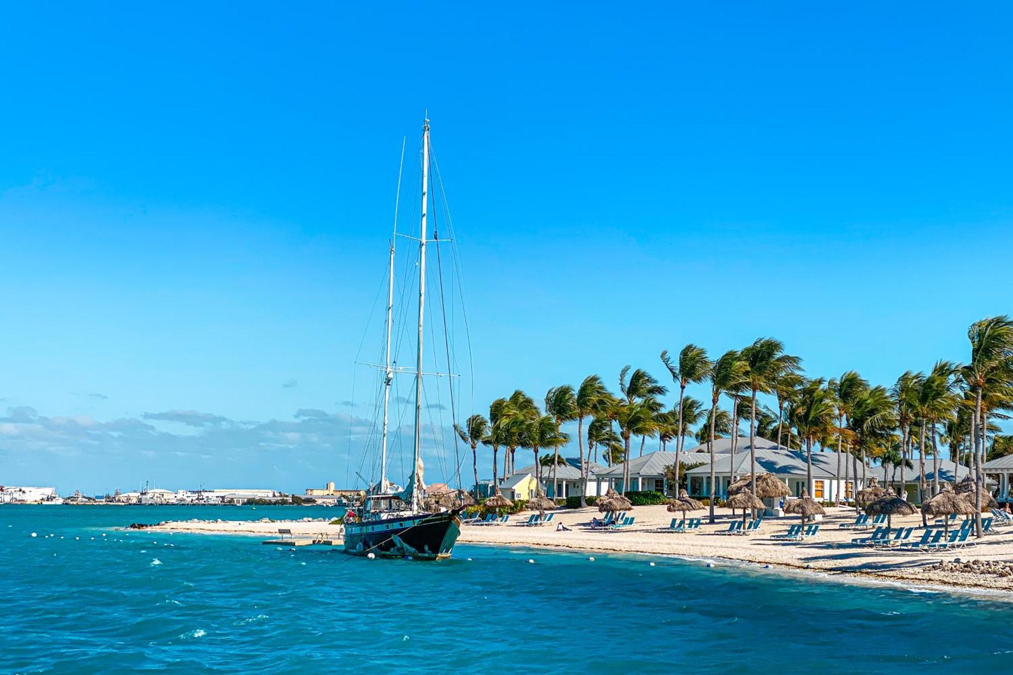 Sunrise Suites Big Kahuna Suite #202 Key West Rum bild