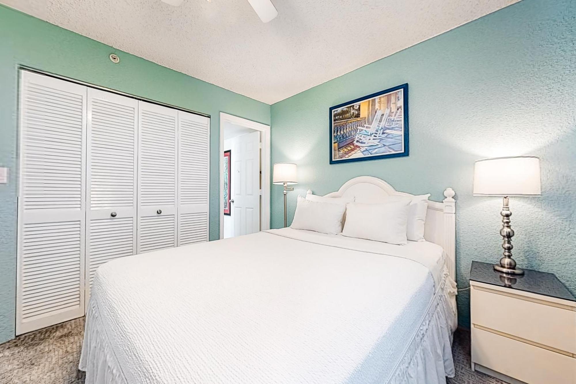 Sunrise Suites Big Kahuna Suite #202 Key West Rum bild