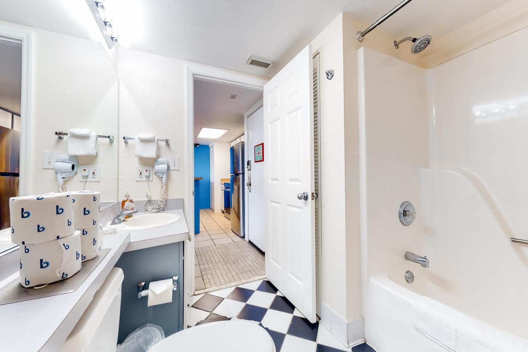 Sunrise Suites Big Kahuna Suite #202 Key West Rum bild